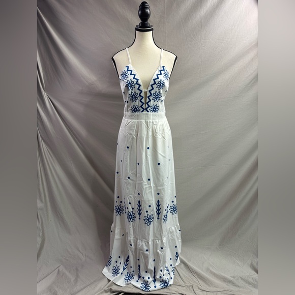 Boho Floral Print Low Cut Maxi Dress White - Picture 6 of 7